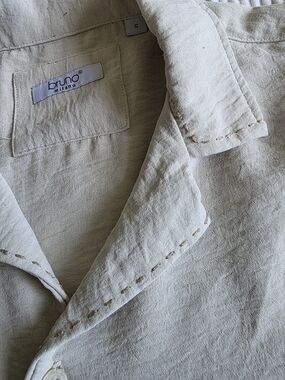 Bruno Milano Men’s Textured Relaxed Cuban Button-Down Shirt in Light Beige